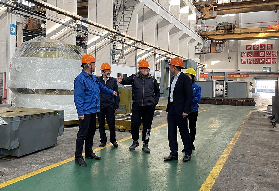 【291】市工商聯(lián)黨組書記王楓、浙江科技學(xué)院機械與汽車學(xué)院院長張云等嘉賓來電滾筒公司參觀考察.jpg